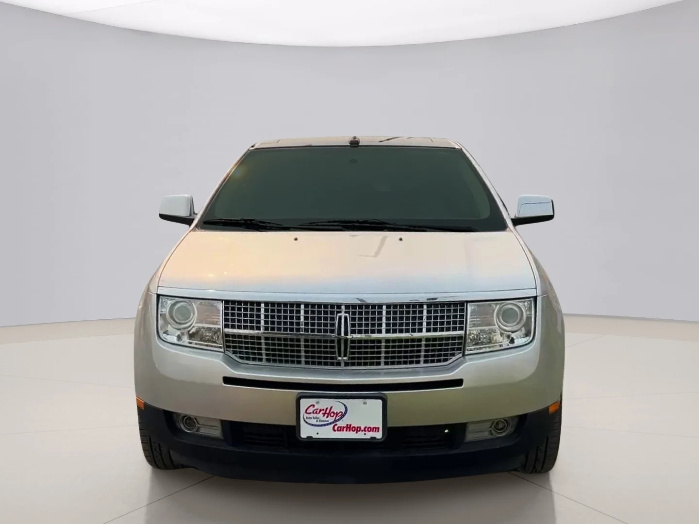 Used 2010 Silver Lincoln AWD image 8