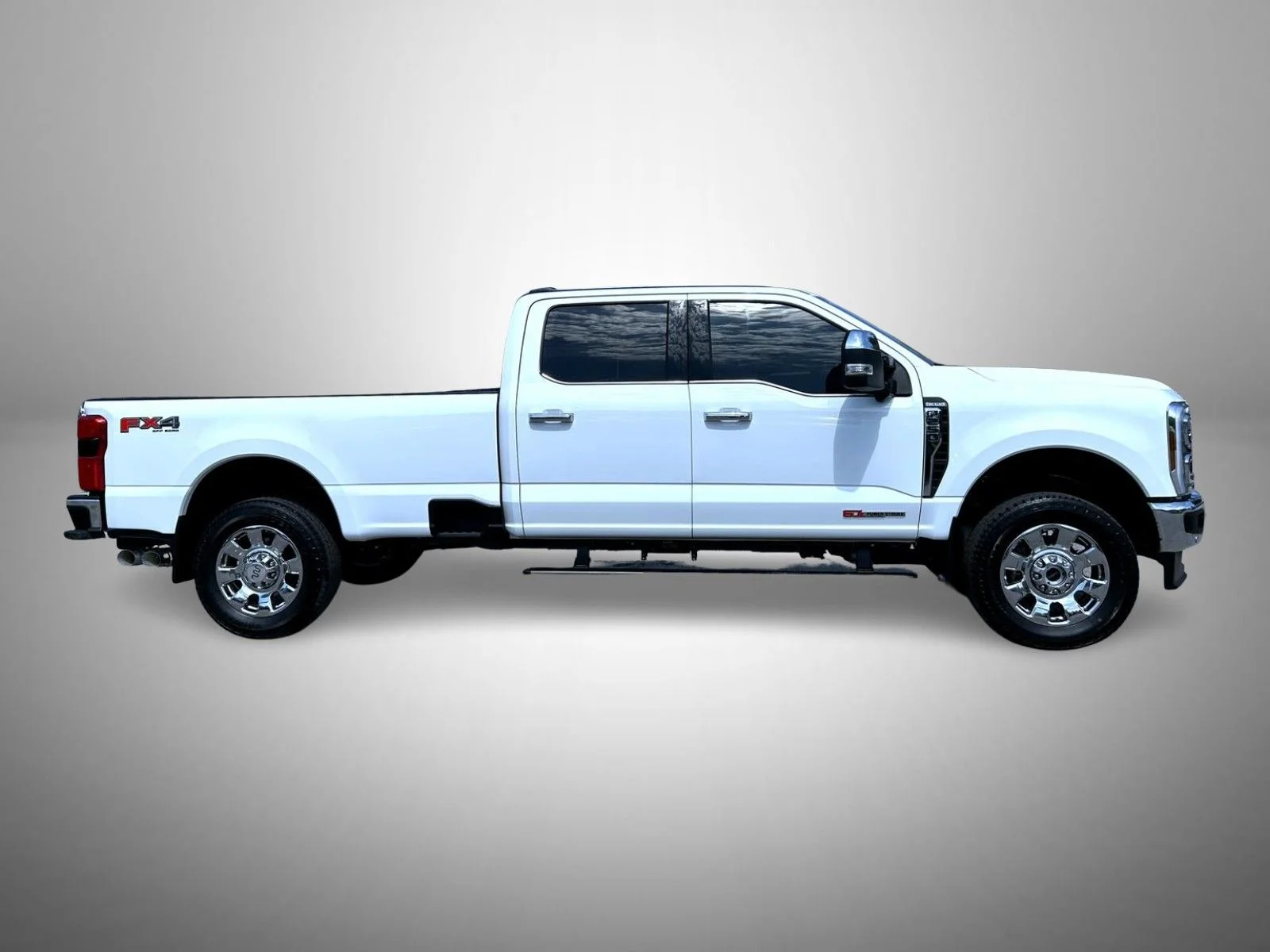 Used 2025 White Ford King Ranch image 4