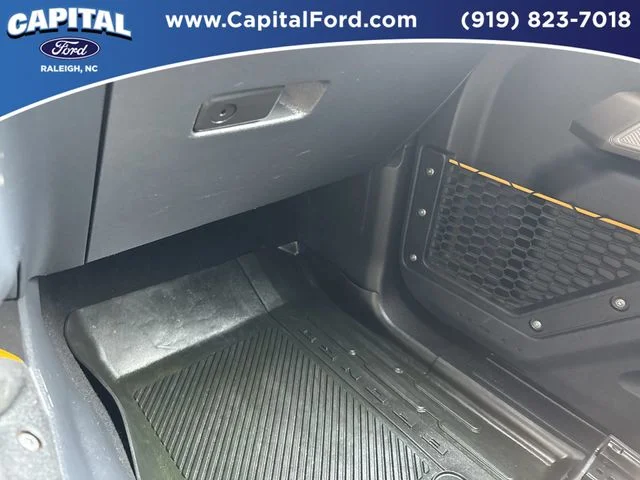 Used 2022 Green Ford Badlands image 26