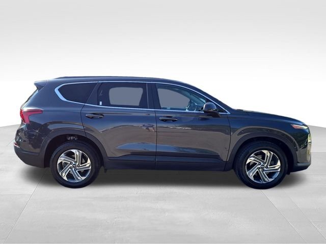 Used 2021 Gray Hyundai SE image 6