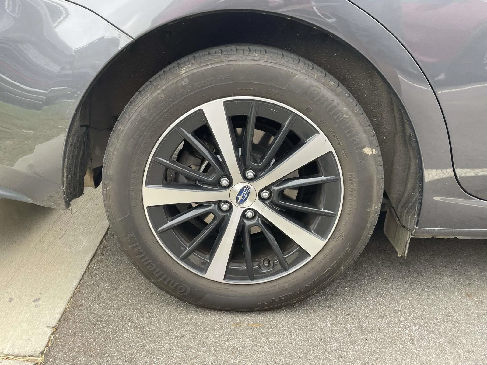 Used 2022 Magnetite Gray Metallic Subaru Premium image 5