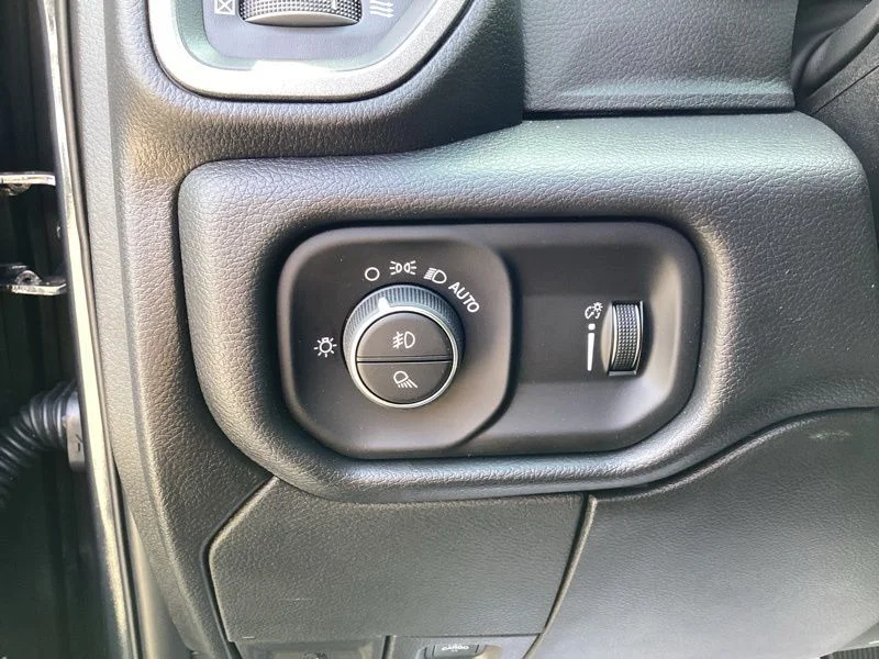 New 2026 Forged Blue Metallic Exterior Paint RAM Warlock image 25
