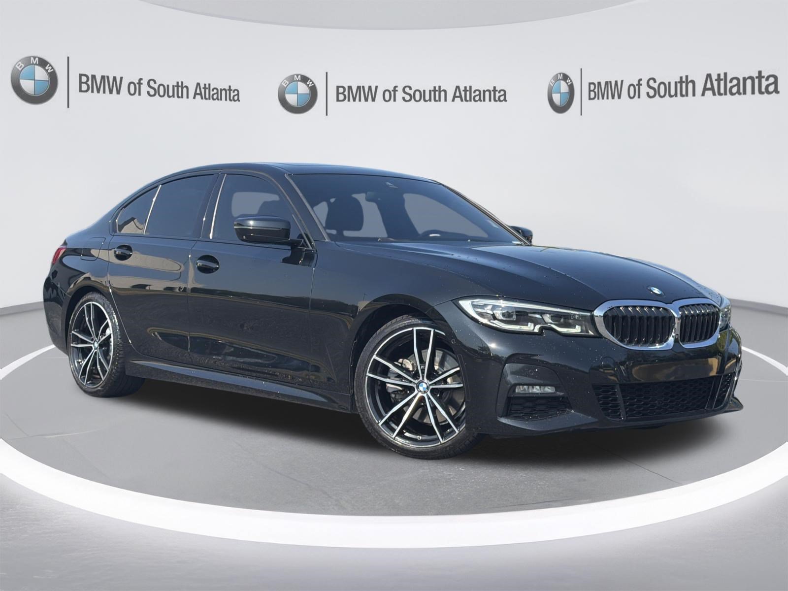 Used 2019 Black Sapphire Metallic BMW 330i image 2