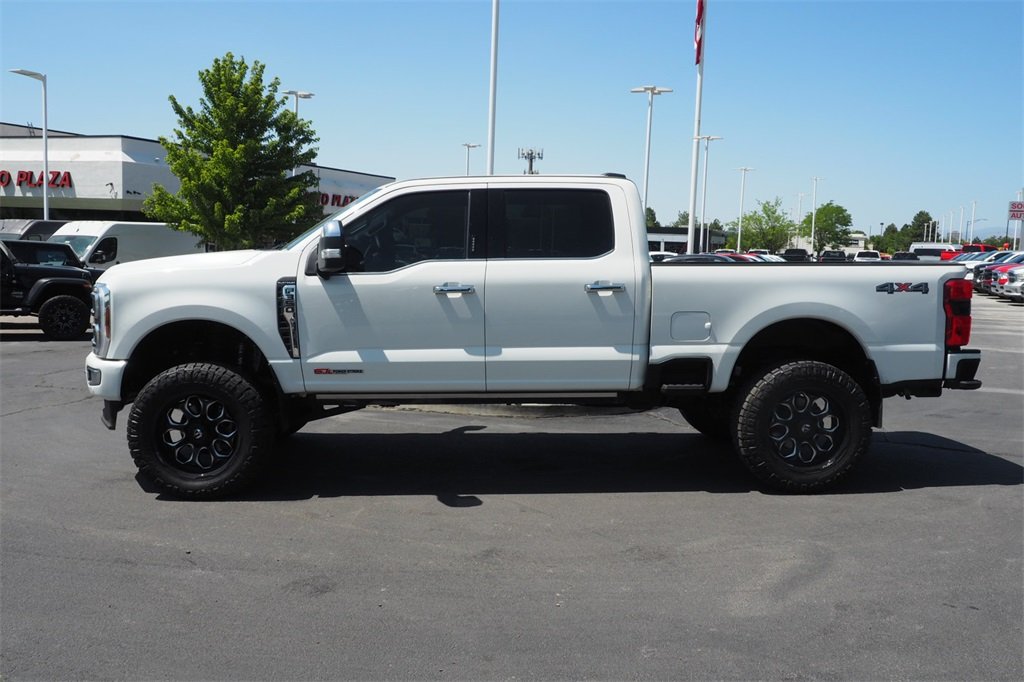 2024 Ford F-350 photo 2