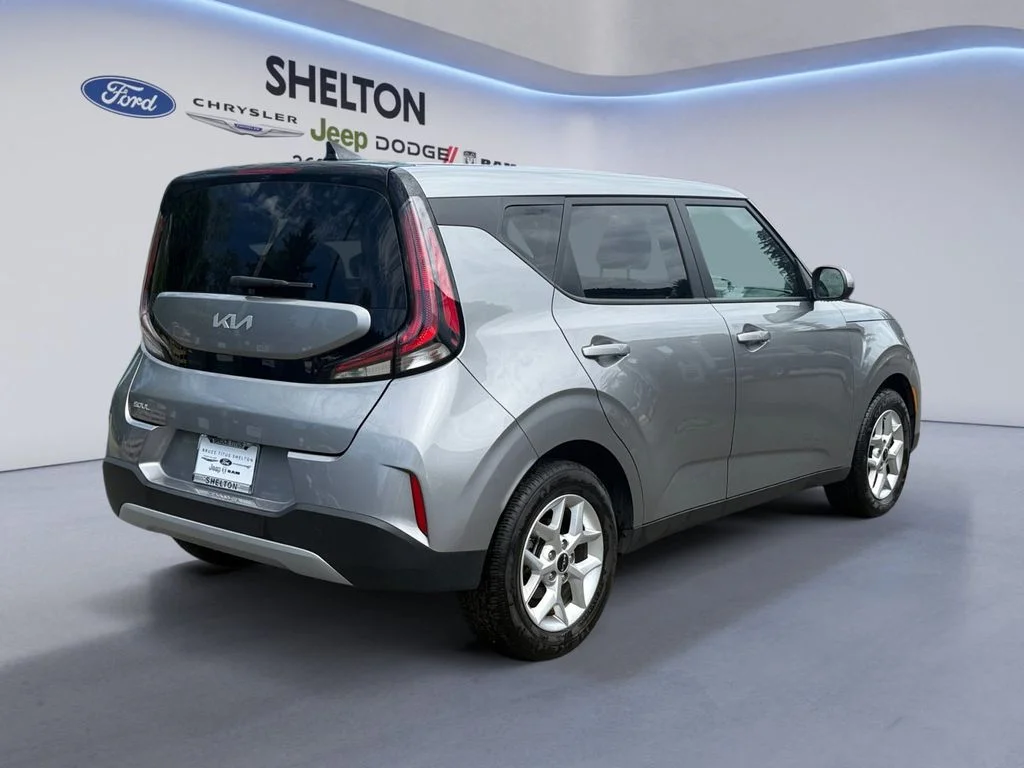 Used 2025 Gray Kia LX image 6
