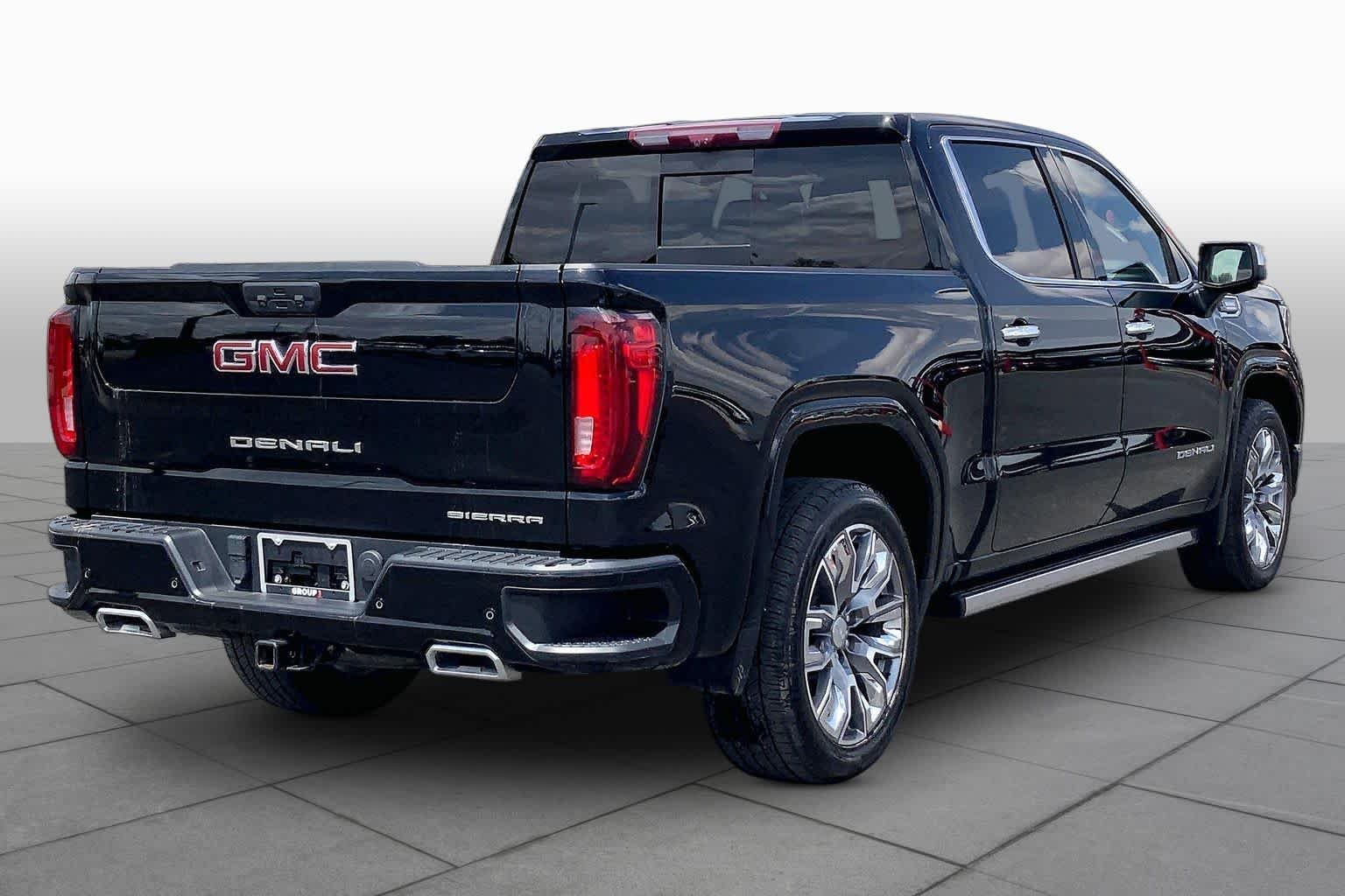 Used 2023 Onyx Black GMC Denali image 13