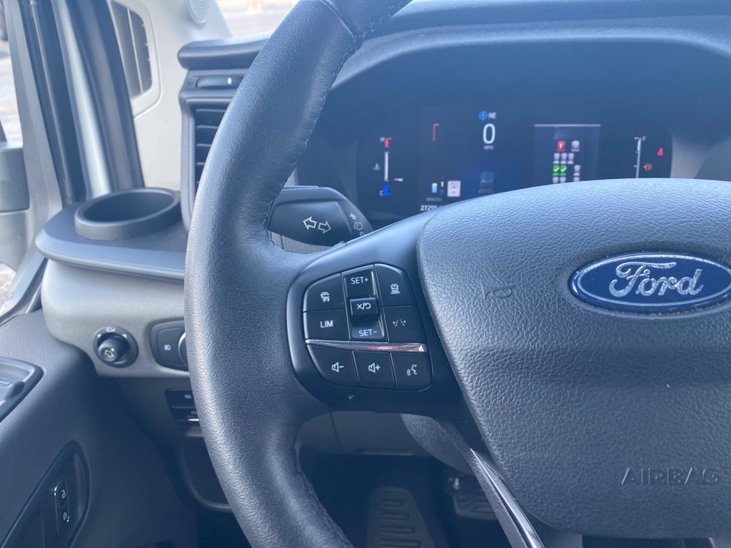 Used 2026 Oxford White Ford XLT image 17