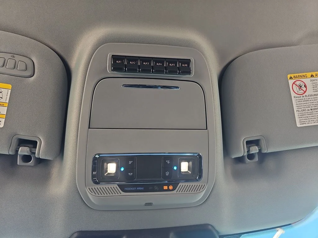New 2026 Agate Black Metallic Ford F-250® Lariat® image 31