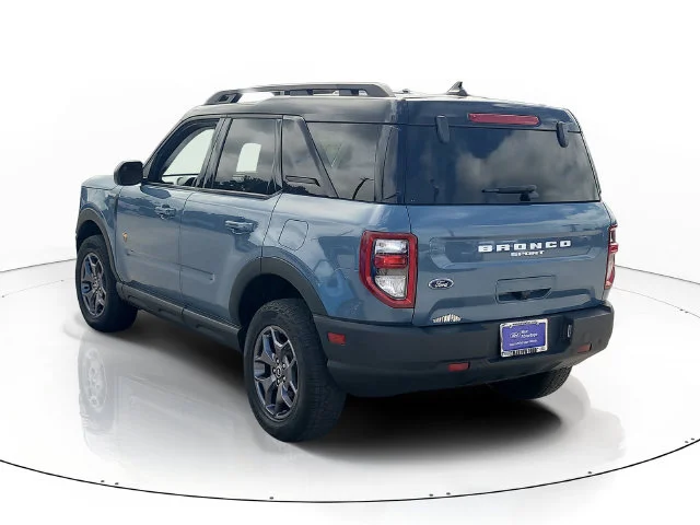 Used 2024 Gray Ford Badlands image 7