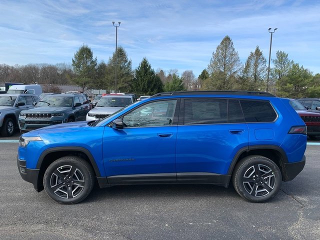 New 2026 Hydro Blue Pearl-Coat Exterior Paint Jeep Laredo image 2