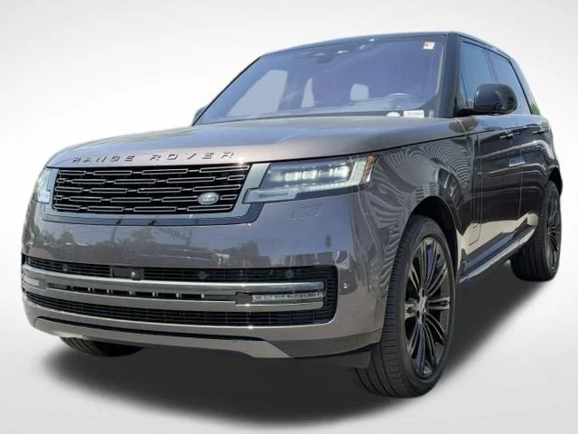 Certified Used 2023 Gray Land Rover SE image 3