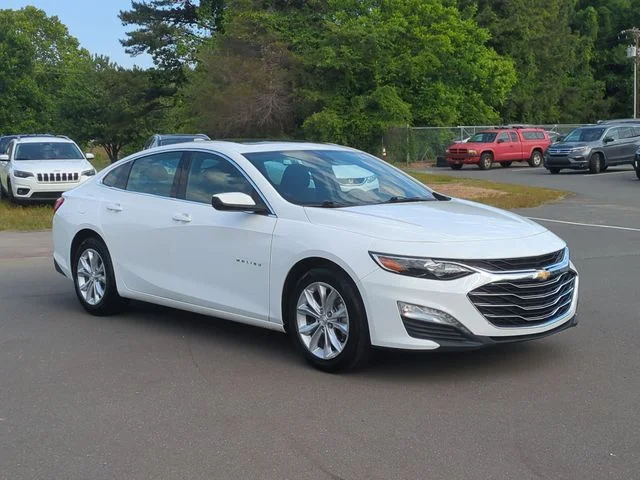 Used 2024 White Chevrolet LT image 15