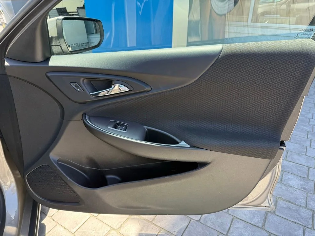 Used 2022 Mineral Gray Metallic Chevrolet LT image 16