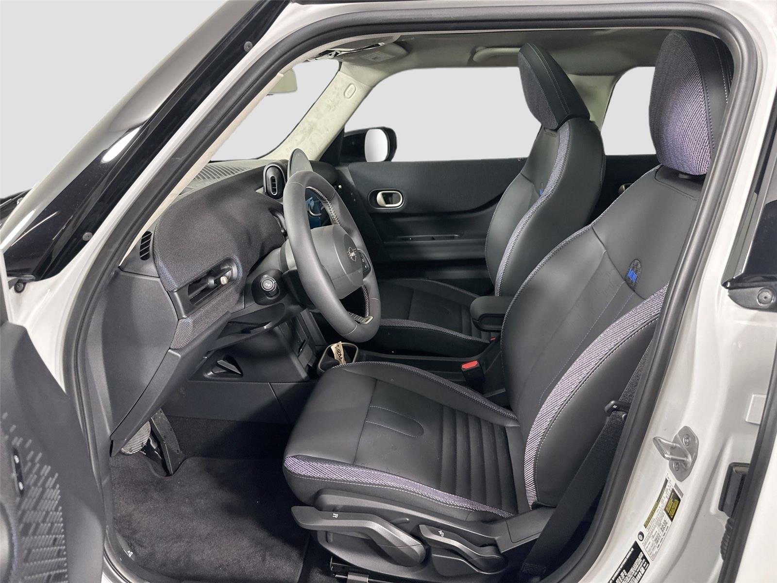 2025 MINI Hardtop 4 Door S - Photo 15