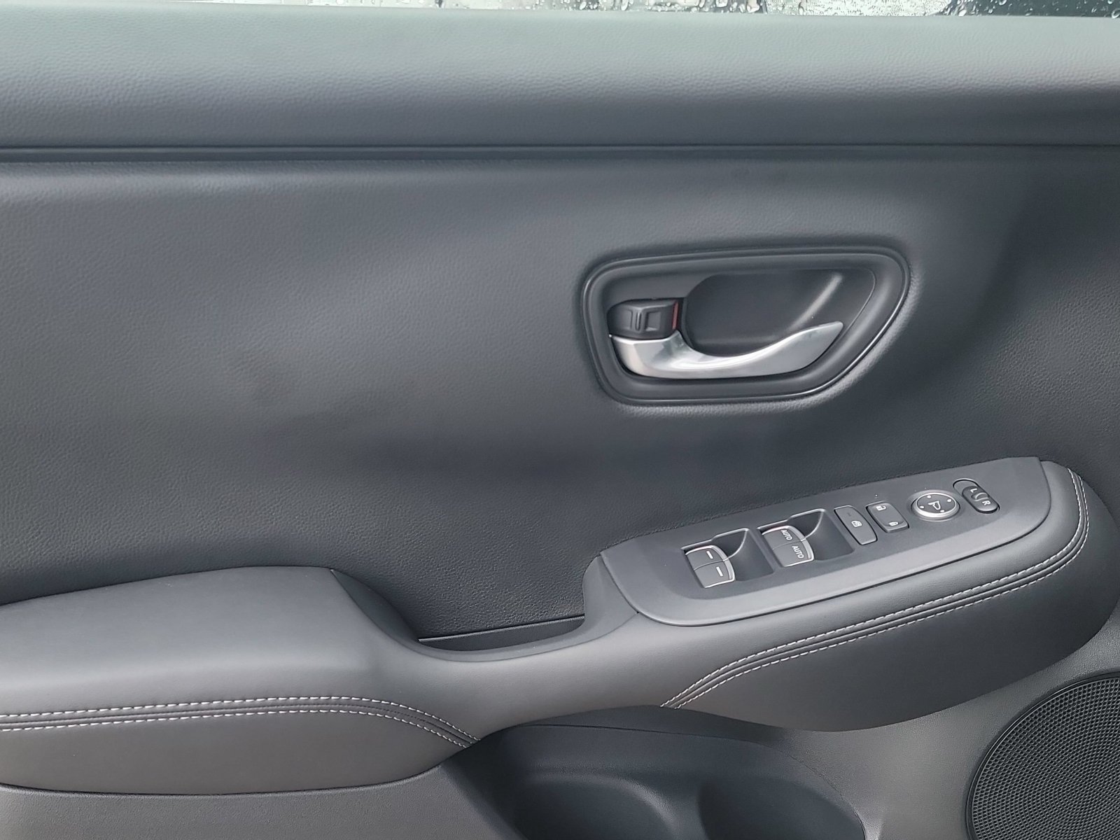 New 2027 Urban Gray Pearl Honda EX-L image 6