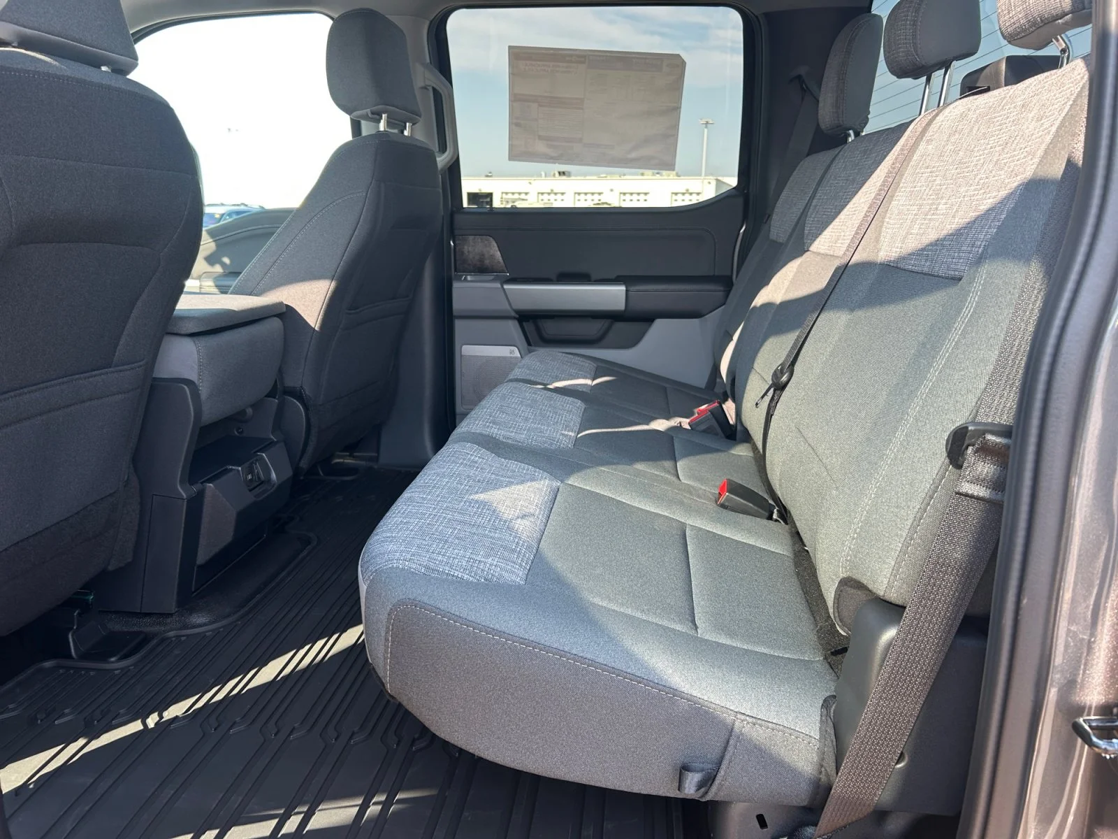 New 2026 Carbonized Grey Metallic Ford XLT image 17