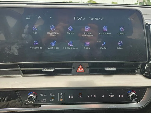 Used 2025 Black Kia EX image 18