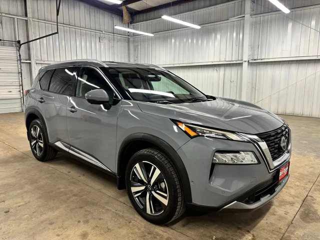 2022 Nissan Rogue SL