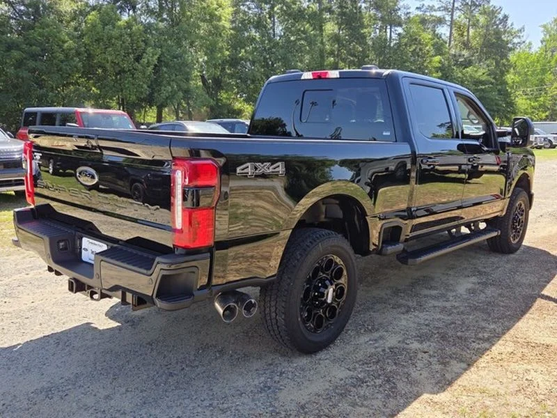 New 2026 Agate Black Metallic Ford F-250® Lariat® image 12