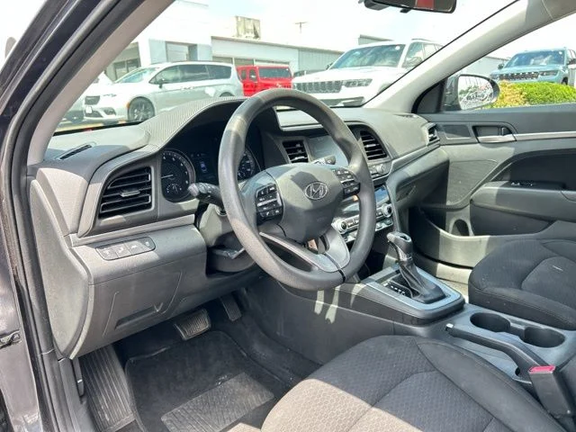 Used 2020 Gray Hyundai SEL image 20