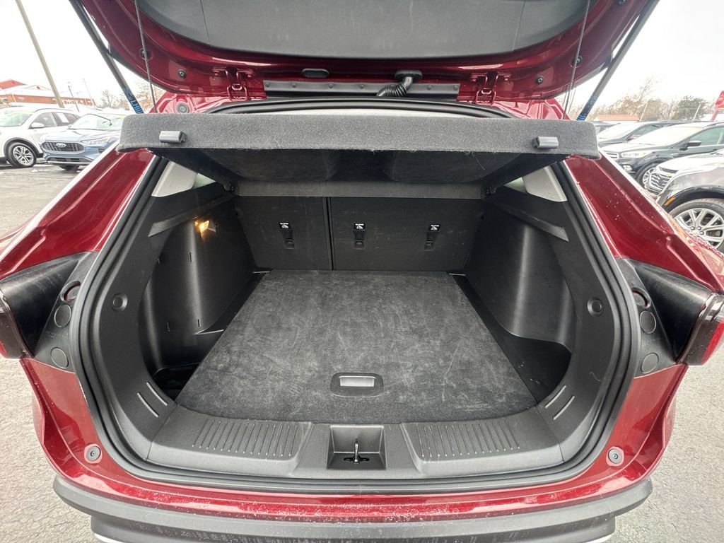 2025 Chevrolet Trax LT - Photo 23