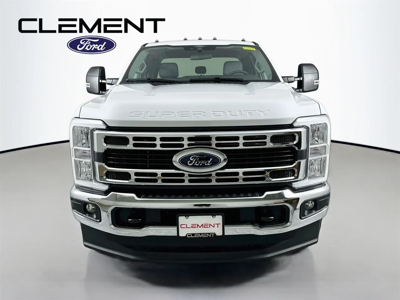 New 2026 Oxford White Ford F-350® XLT image 2