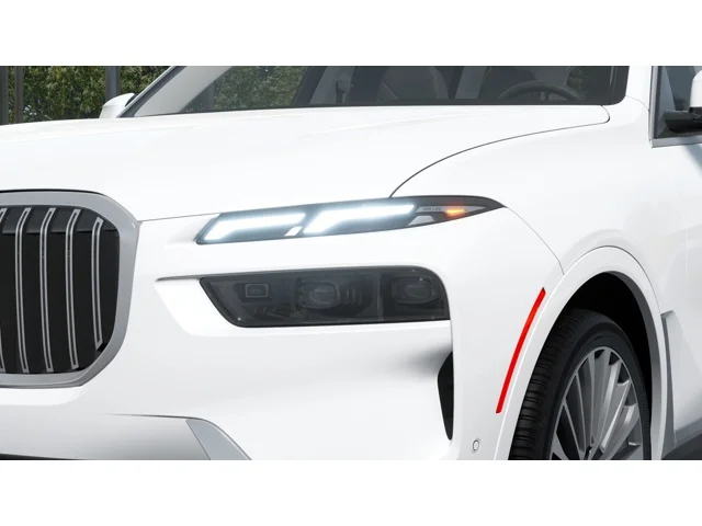 New 2027 Mineral White Metallic BMW xDrive40i image 6