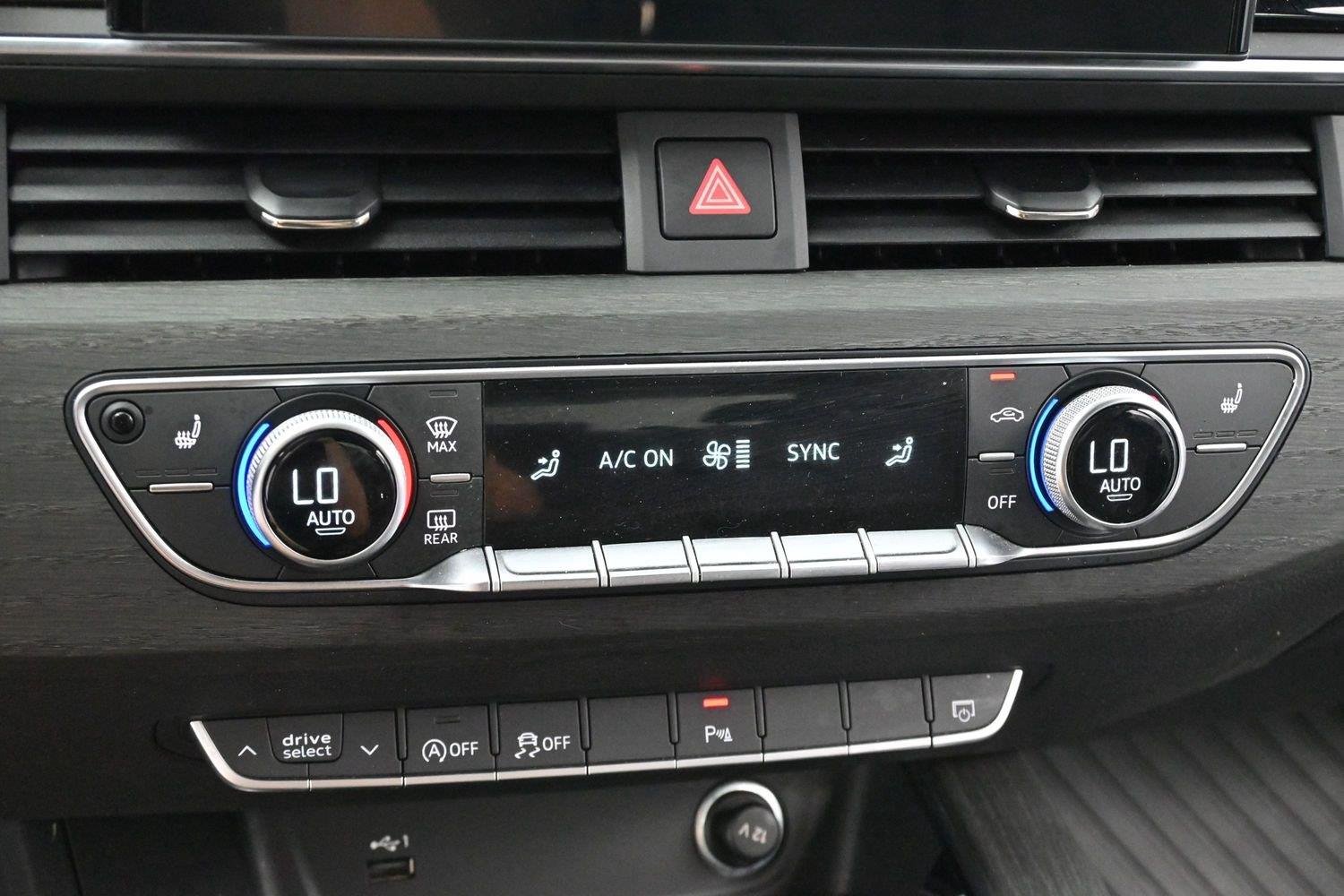 Used 2021 Glacier White Metallic Audi S line Premium image 23