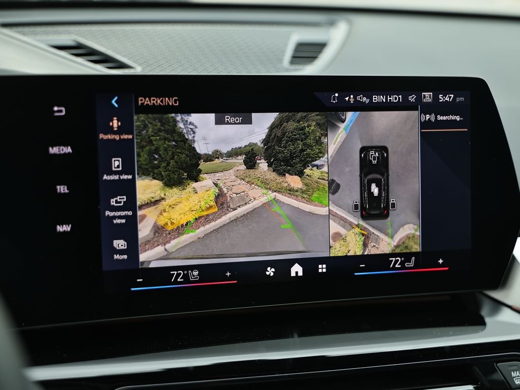 New 2026 Black Sapphire Metallic BMW xDrive28i image 36