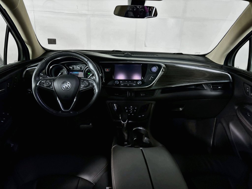 Used 2018 Silver Buick Essence image 12