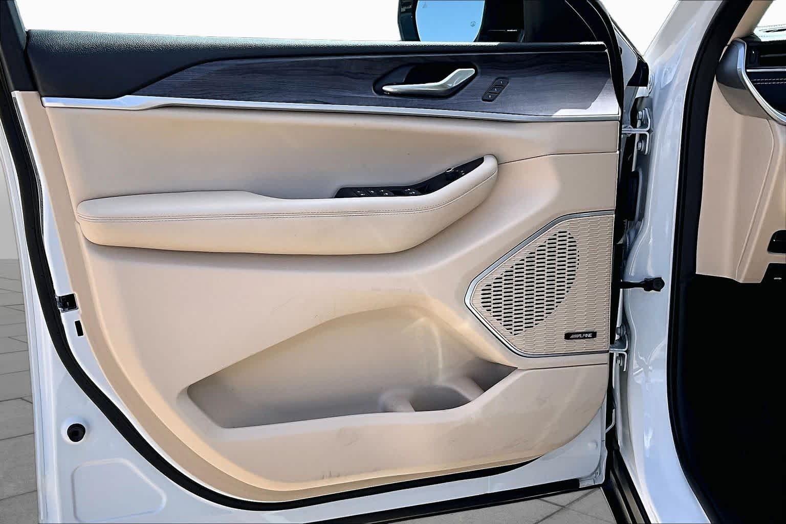 car-gallery-17