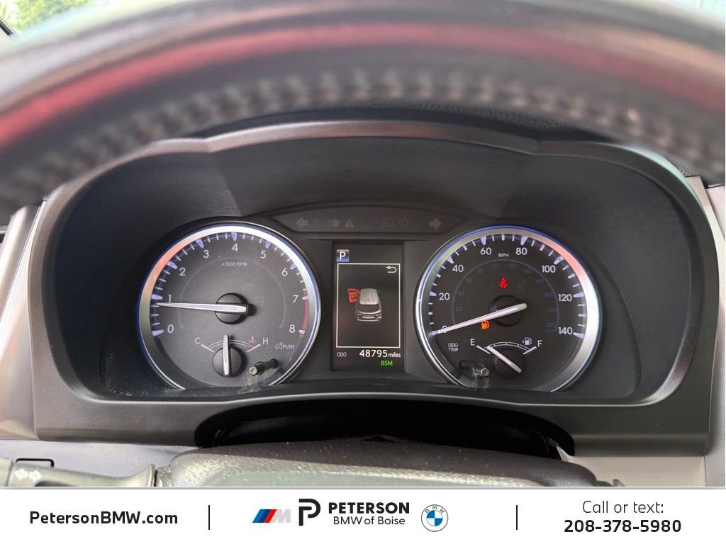 Used 2019 Green Toyota XLE image 31