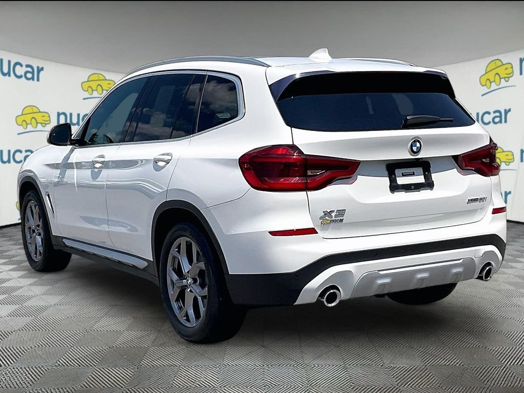 Used 2020 Alpine White BMW xDrive30i image 4