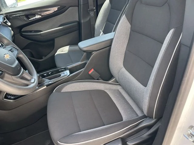 Used 2026 White Chevrolet LS image 11