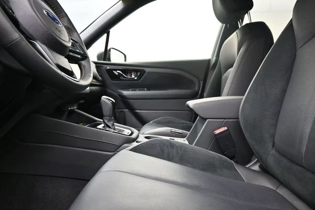 Used 2025 Beige Subaru Touring image 17