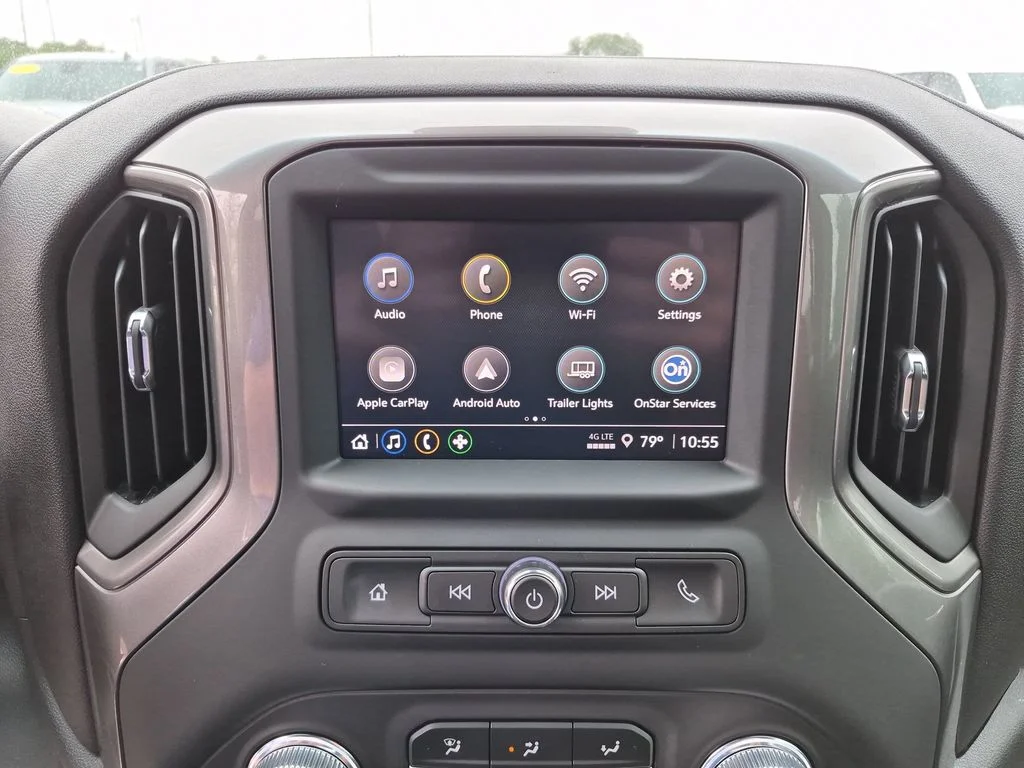 Used 2025 Gray GMC Pro image 25