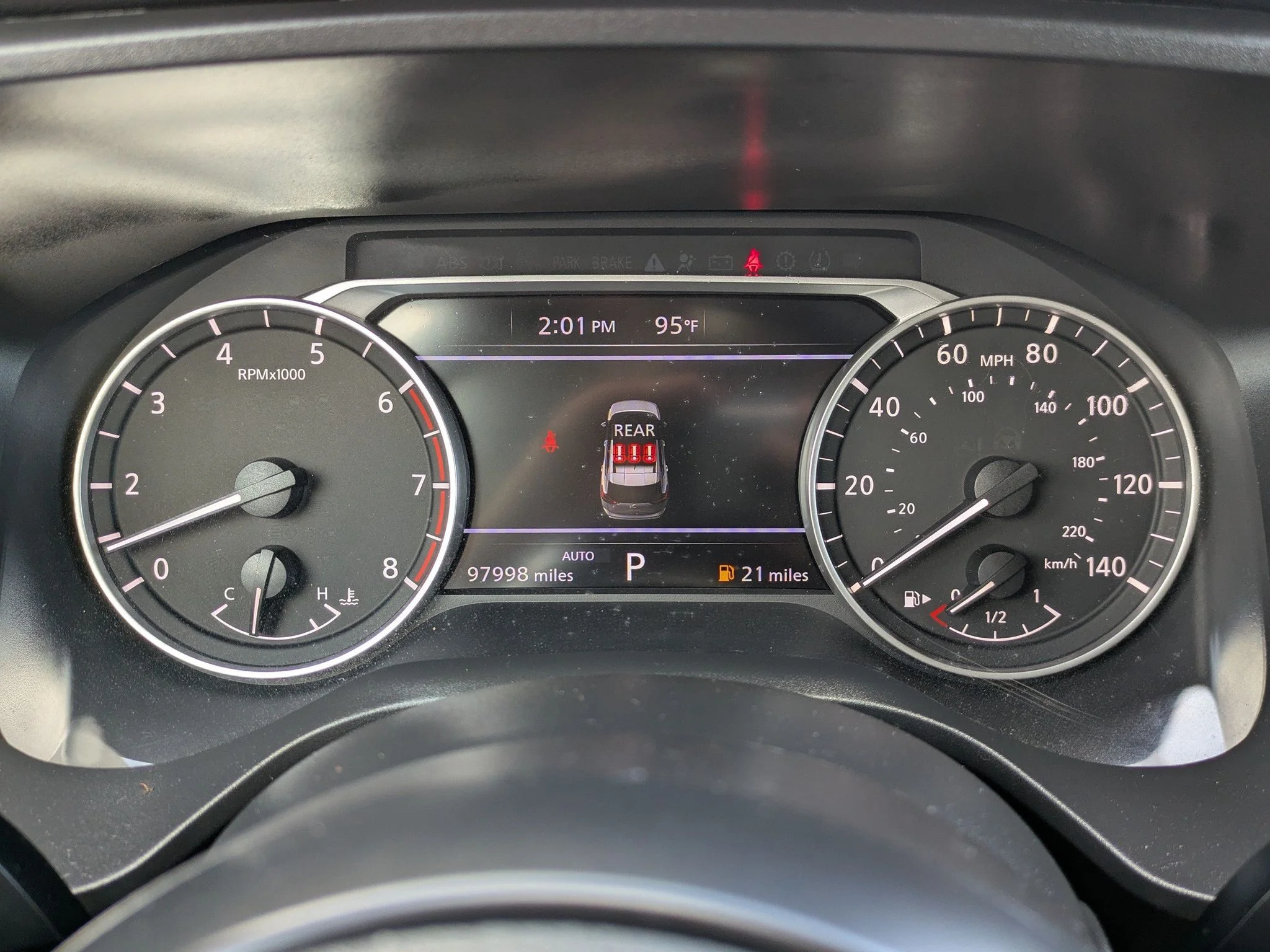Used 2024 Everest White Pearl Nissan SV image 26