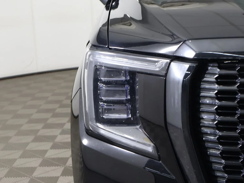 Used 2024 Onyx Black GMC Denali Ultimate image 19