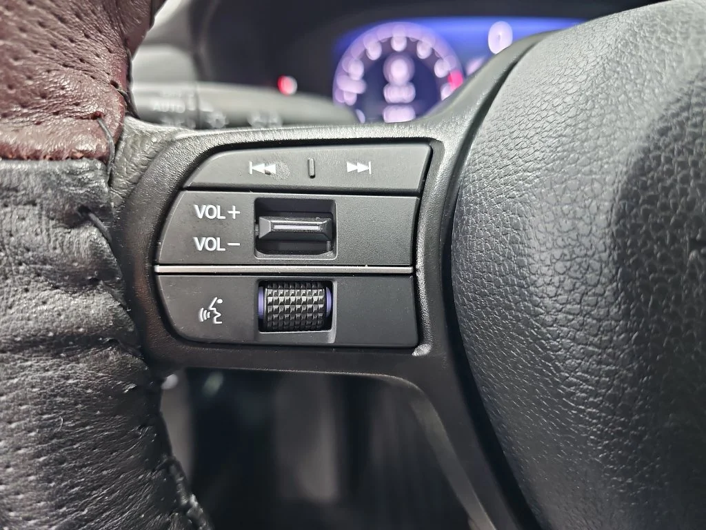 Used 2024  Honda EX image 19