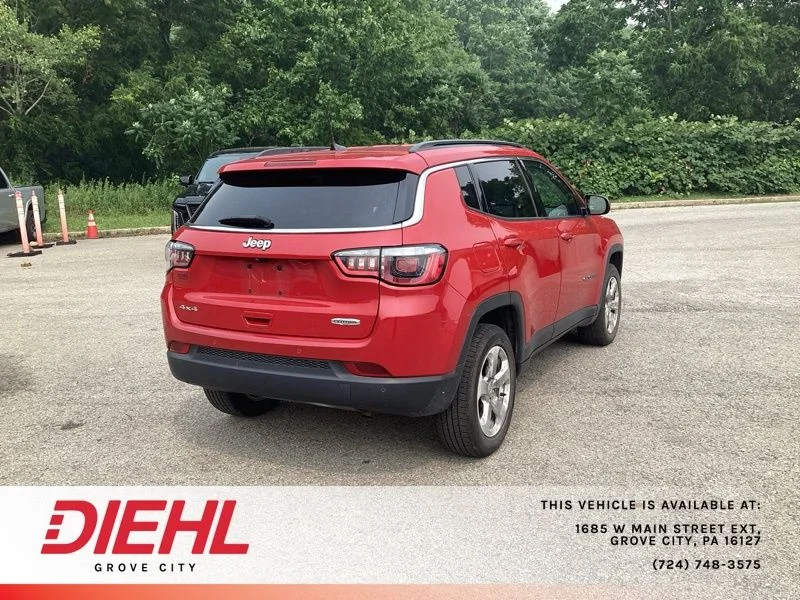 Used 2020 Red Jeep Latitude image 7