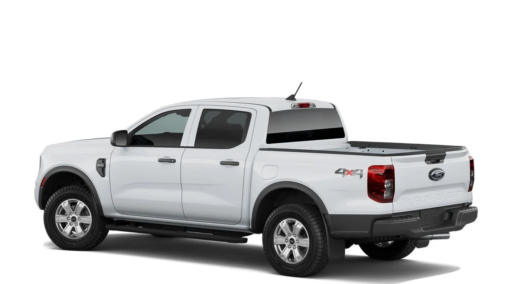 New 2026 Oxford White Ford XL image 2