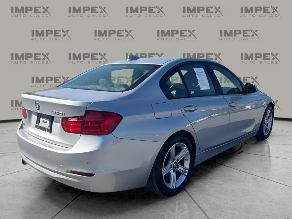 Used 2015 Silver BMW 320i image 5