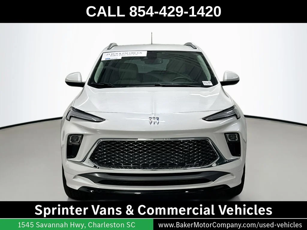 Used 2025 White Buick Avenir image 6