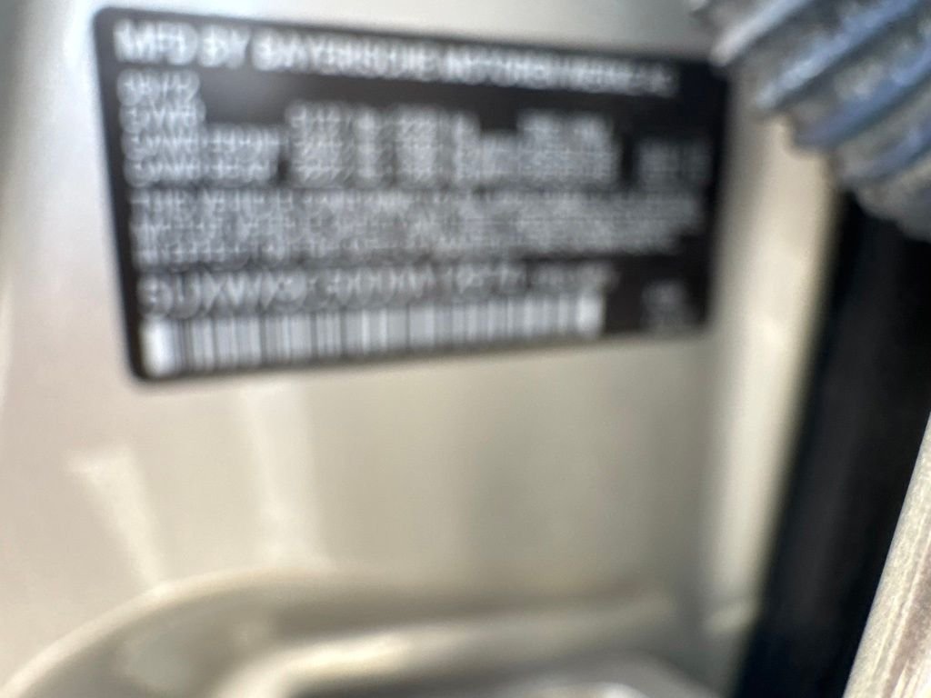 Used 2013 Silver BMW xDrive28i image 10