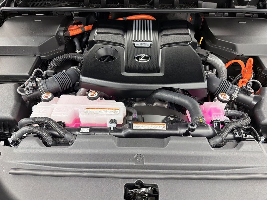 2026 Lexus LX 700h F-Sport - Photo 24