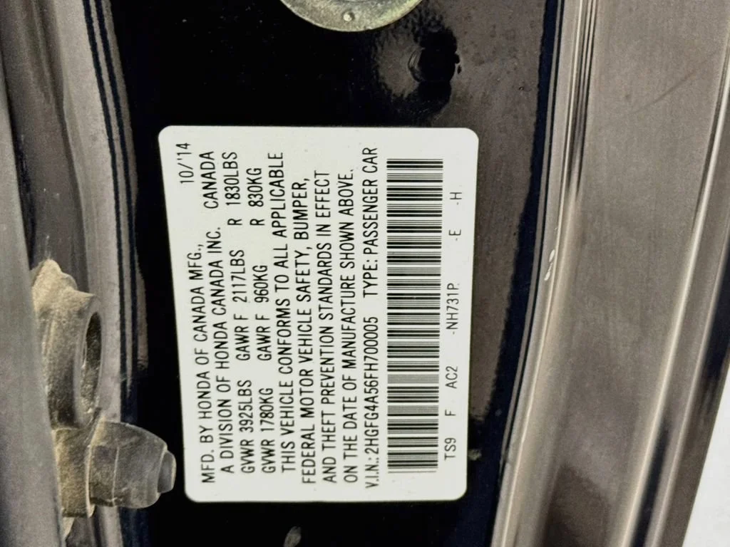 Used 2015 Crystal Black Pearl Honda Si image 36