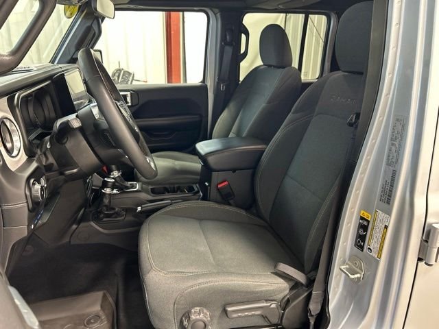 Used 2024 Silver Zynith Clearcoat Jeep Sahara 4xe image 13