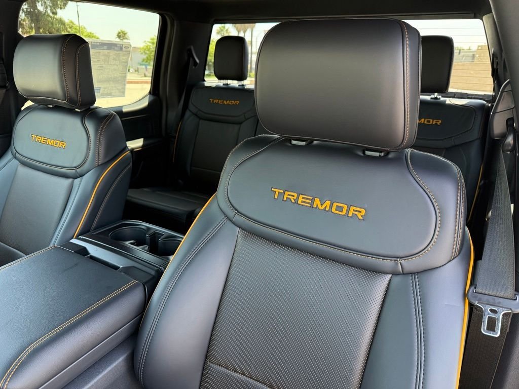 New 2026 Agate Black Metallic Ford Tremor® image 9