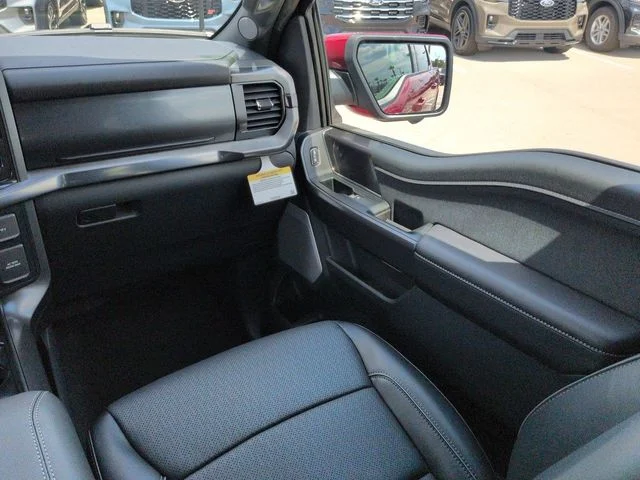 New 2026 Ruby Red Metallic Tinted Clearcoat Ford Lariat® image 17