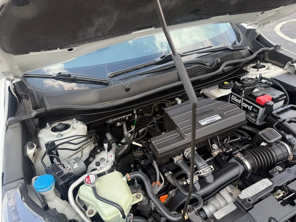Certified Used 2020 White Honda Touring image 63